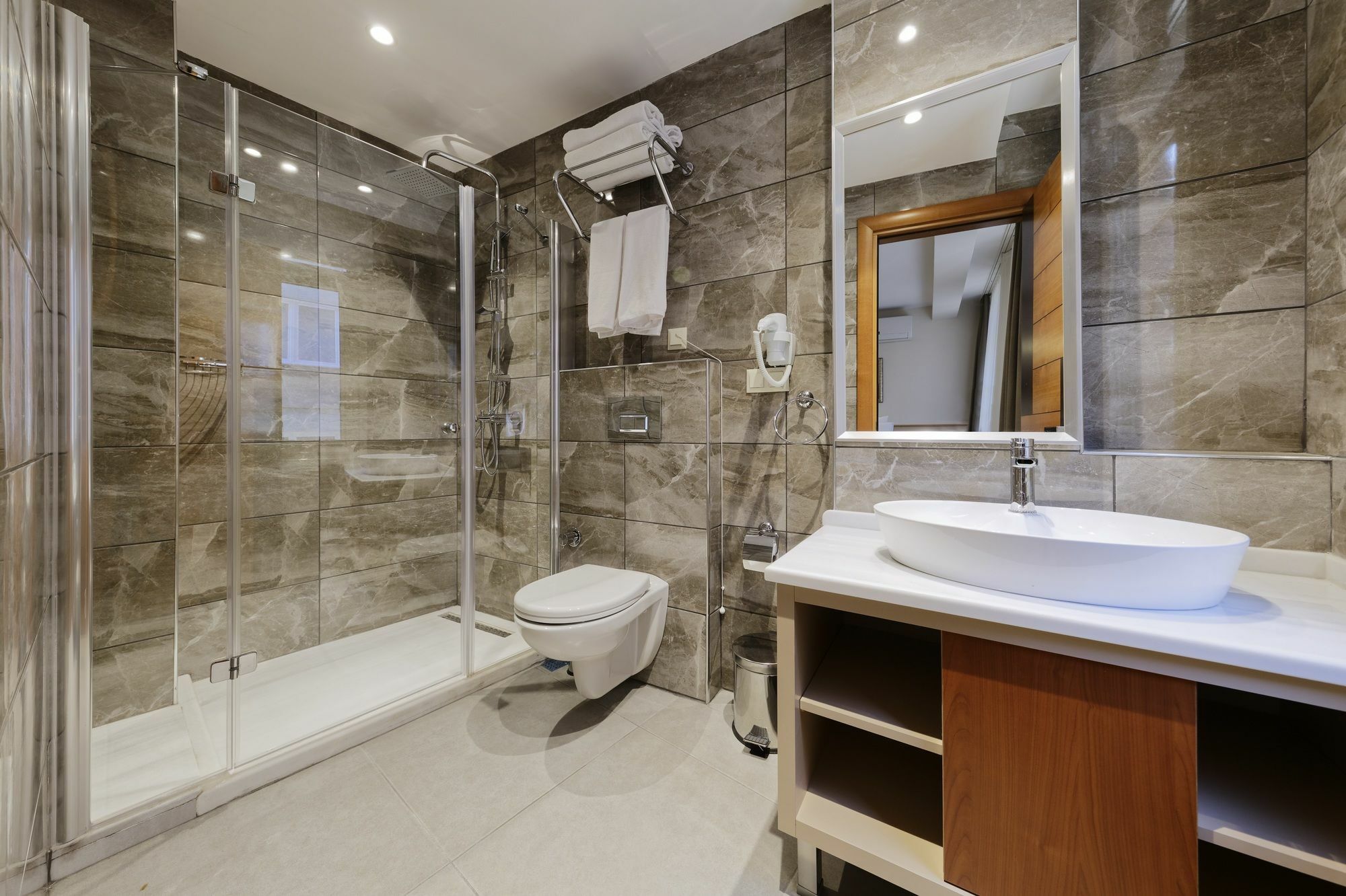 Nishant Hotel Истанбул Екстериор снимка